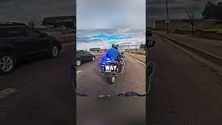 Biker Escapes Police Stop In Seconds !
