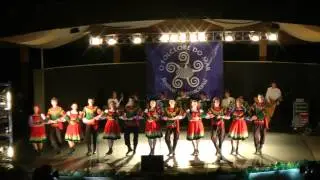 Russian folk dance: Azov Cossaks 3