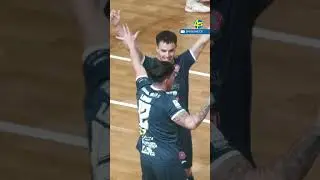 La DOPPIETTA di Lamas decisiva contro la Feldi #goals #futsal #wearefutsal #sports #seriea #skills