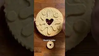 Jammy Dodger But Bigger