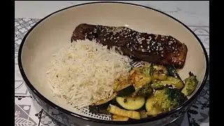 Garlic Salmon || Garlic Salom pan fried || Soy Glazed Salmon || Veg saut&eacute; || Butter Rice ||