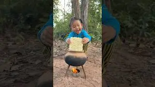 Survival Skills: The show and Useful with single mom and noodle #camping #outdoors #bushcraft
