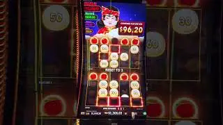 Flaming Hot Pots! Major Bun shows up! #slots #gambling #casino #handpay