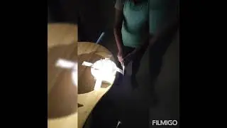How does a sundial work