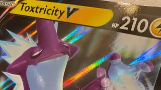 Toxtricity V Box - Pok&eacute;mon Cards