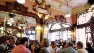 Majestic Café