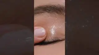 Eye contour lifting technique: Demonstration of three-dimensional blending eyeshadow technique