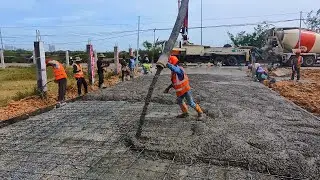 Incredible A City Concrete Road Stretching With Ready-Mixed Concrete - Amazing Construction Works