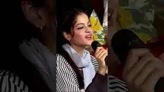 Girl Amazing Acting In Show😎😍 #mazaaqraat #imranashraf #shortsfeed #shorts #poetry