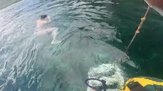 El Nido, Philippine, underwater exploration, music by Josef Suk, serenade op6 GX010185