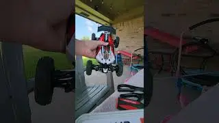 Arrma Typhon Grom brushless...