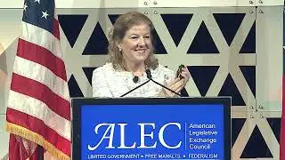 Aimee Guidera, Virginia Sec. of Education talks about her state's reforms