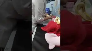 Bayi perempuan disunat|| proses sunat bayi perempuan semoga sehat ya de..