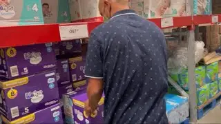 Our Life in Mexico - Sam's Club, Walmart, Nails and Holiday Shopping