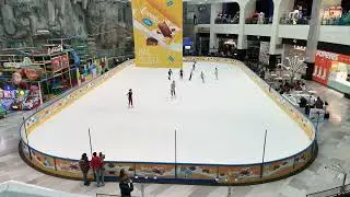 Cotroceni on Ice - distracția pe gheata surprinsă din zbor