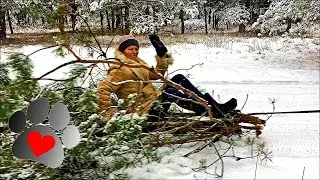 Winter works in the forest with fun . Spring water
