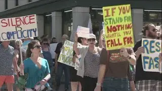 Savannah sees hundreds for 'Hands Off!' rally