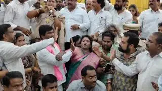 #BRS V/S #Congress ..#SECUNDERABAD MEIN BONALU CHECKS KE DISTRIBUTING KE DAURAN HUI AAPAS MEIN BAHAS