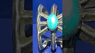 Gorgeous NA Native American Indian Cuff Bracelet made with turquoise and silver