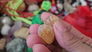 AVENTURIN CRYSTAL CITRINE PINAGSAMA MARAMING SWERTE ANG DADAPO AT DARATING LALO NA ANG KAPERAHAN 