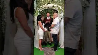 Get Married in Jacksonville, FL at the Walk-In Wedding Chapel and Have a Beautiful Ceremony!