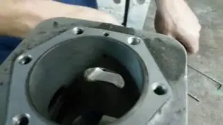 Solo 210 h&aacute;timotor dek&oacute; furat tiszt&iacute;t&aacute;sa