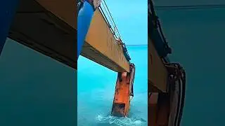 Massive Excavator Scoops Seabed Mud onto Ship &ndash; Epic Operation! 🚢🚜 #Shorts