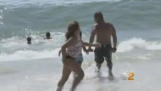 Families Hitting The Beach For Relief Amid Heat Wave