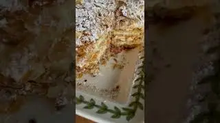 Puff pastry with butter cream. Not healthy at all! But very very tasty! 😉Слойка с масляным кремом.