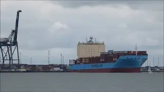 Baltic Ice Class feeder Vaga Maersk, port swing off Shotley Spit for Trinity 7   1st October 2020