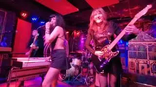 The Darts - Underground. Madrid, Fun House 19-04-2023