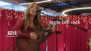 Christmas time at Dublin Airport  with KYLA BELLE.  @KylabelleMusic     4K
