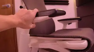 Как починить подлокотник кресла Embody (Herman Miller)
