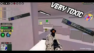 Raiding a Toxic player in War Tycoon
