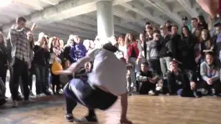 Стрит Пульс 2014 bboy Fenix vs bboy FunnyBert