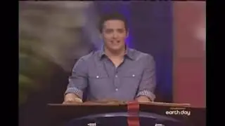 BrainSurge- James tries to tell Steven the Answer, but he just wouldn't listen