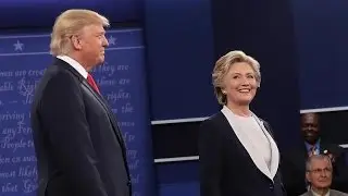 The Most Awkward and Cringe-Worthy Moments From the Second Presidential Debate