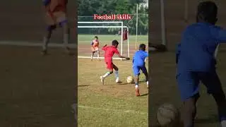 Football skills #shortsfeed #football #footballskills #footballshorts #footballplayer #shortsviral