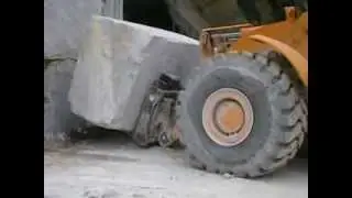 Marble Quarry - VTN Pallet fork in action