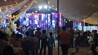 Se lleno la pista saludos Amigos de todo el mundo  no olvides suscribirte y compartir 