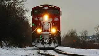 Fresh CP SD70ACu #7037!!! CP 9379, CP 8725 and CP 7037 lead CP 602 into Calgary, Alberta