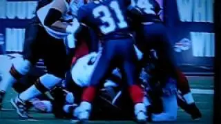 kawika mitchell injury 09 vs cleveland