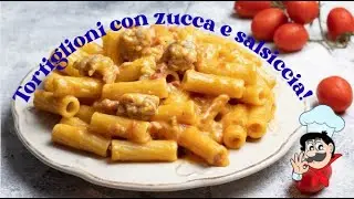 Tortiglioni con zucca e salsiccia! (Ricetta👇). #zuccaesalciccia #tortiglioni #anni80
