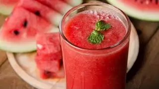 Refreshing watermelon juice | तरबूज का शरबत | Health Benefits Of Watermelon | Rakhee's Kitchen
