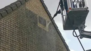 De reiniging van poreuze steensoorten , vragen een specifieke reinigingsmethode !