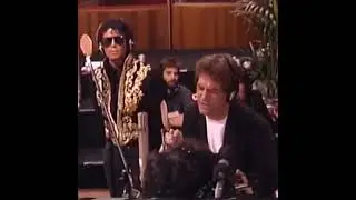 We are the world iconic moment Michael Jackson&rsquo;s reaction to Huey Lewis singing #michaeljackson