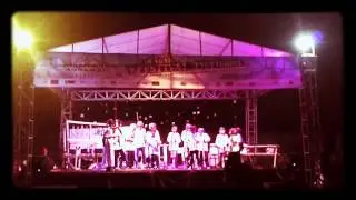 Edutainmen hebat di Festival Dedoro(sampah) Ampenan Ansambel