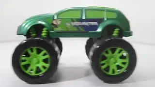CONJUNTO SUPER VIGILANTE VERDE COM CARRO + BONECO MIELLE BRINQUEDOS C.A.