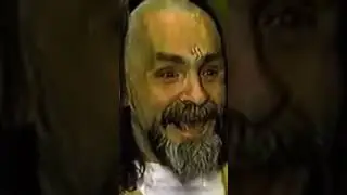 CRAZY Чарльз Мэнсон демонстрирует свои вокальные навыки #insane #charlesmanson