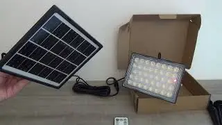 CLY Projecteur Solaire Exterieur 30W, Projecteur puissant, réglable pour la couleur de la lumière